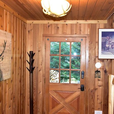 Quiet And Comfy 3Bed/2Bath - Chalet With Hot Tub. Cedar Экстерьер фото