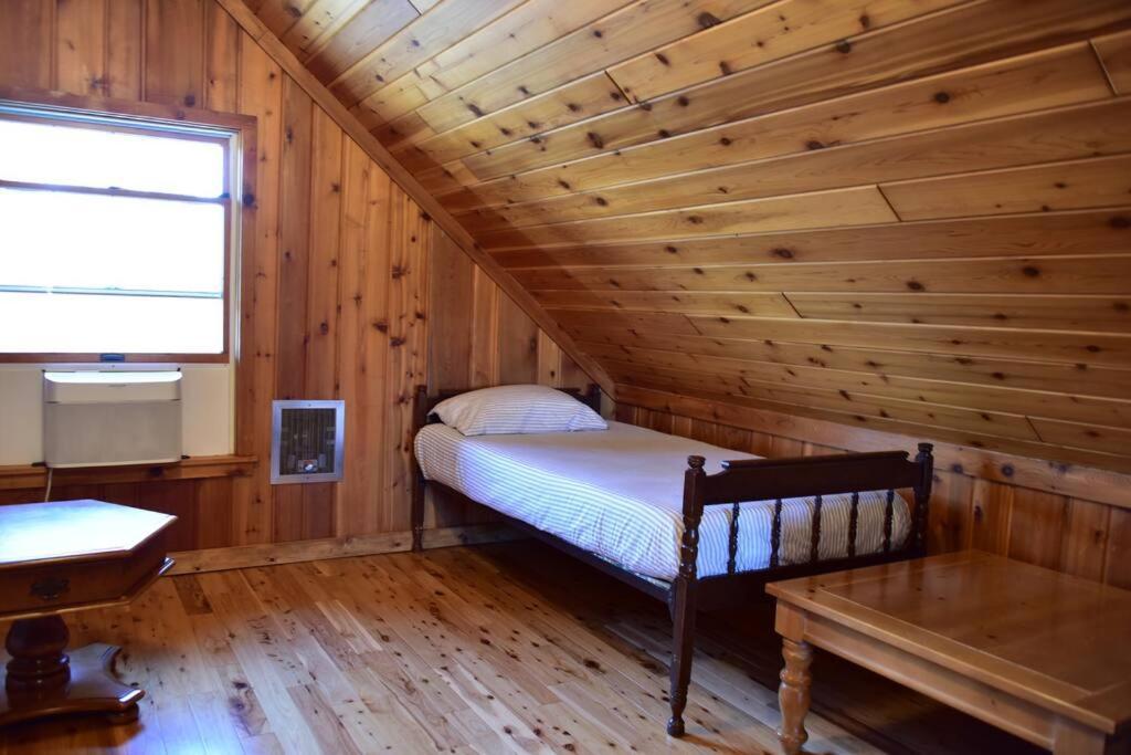 Quiet And Comfy 3Bed/2Bath - Chalet With Hot Tub. Cedar Экстерьер фото